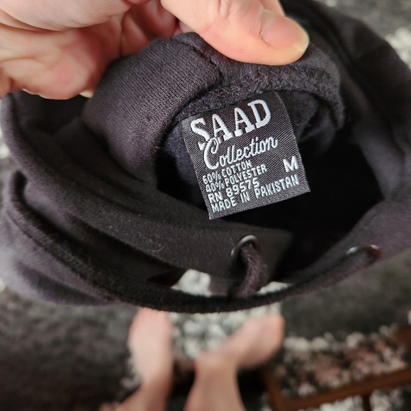 Two NEW Atlantic City Sweaters - Picture 5 of 8